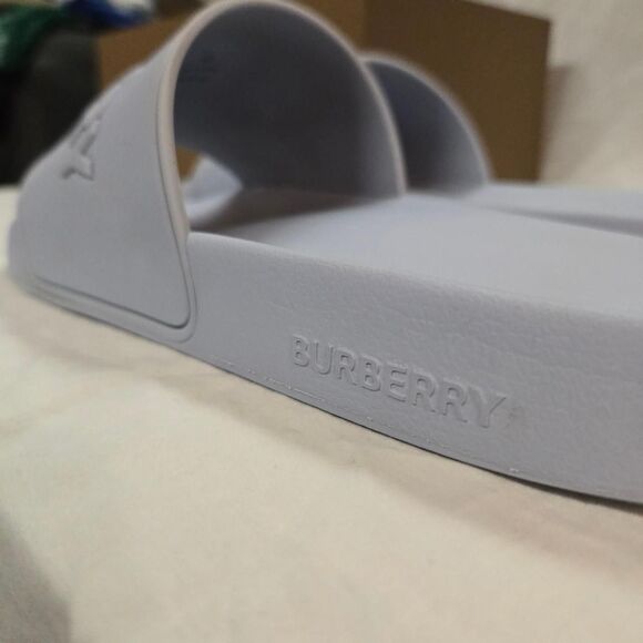 Burberry Men\'s blue Slides